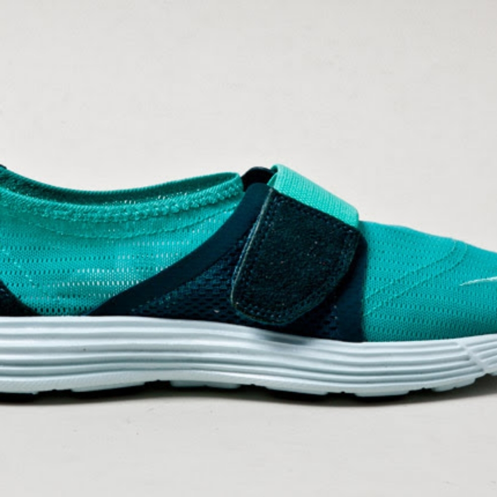 Nike Lunar Rift Racer Men - 10 (Fits Women -12)Color - Turquoise/Black - Picture 3 of 4